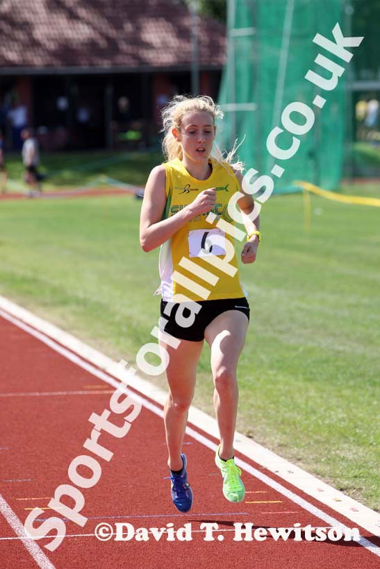 Womens 3000 metres, North of England Division 2E, Morpeth.
